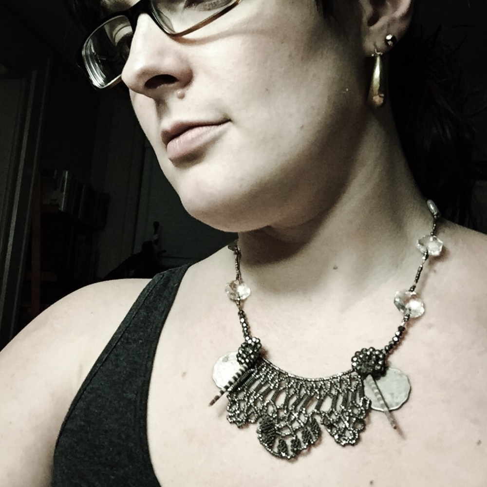 Meet your Posher, Carrie